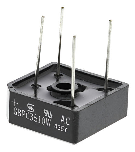 Puente rectificador Gbpc3510w en fondo blanco